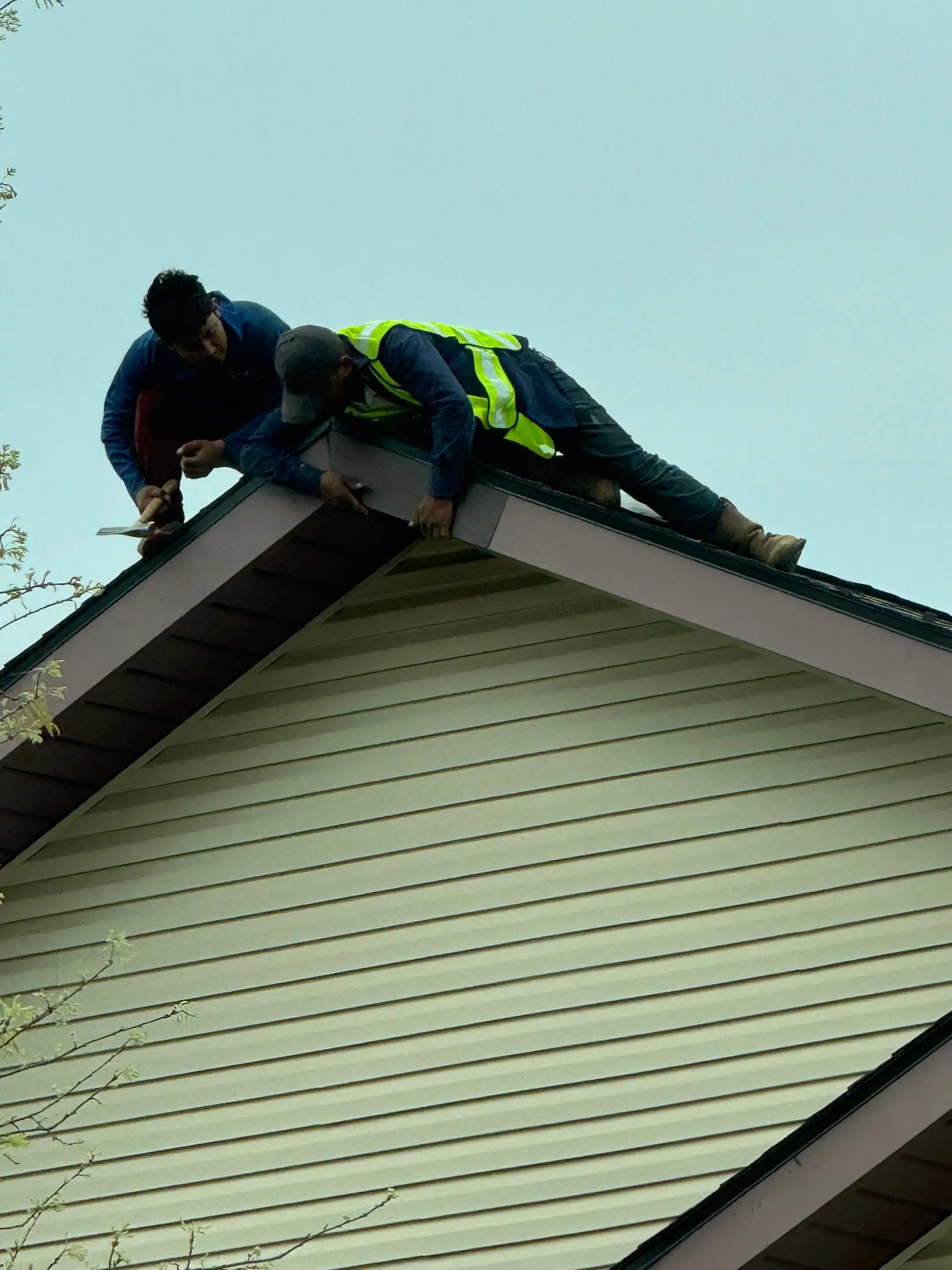 When to Coat vs Replace Your Nappanee Commercial Roof